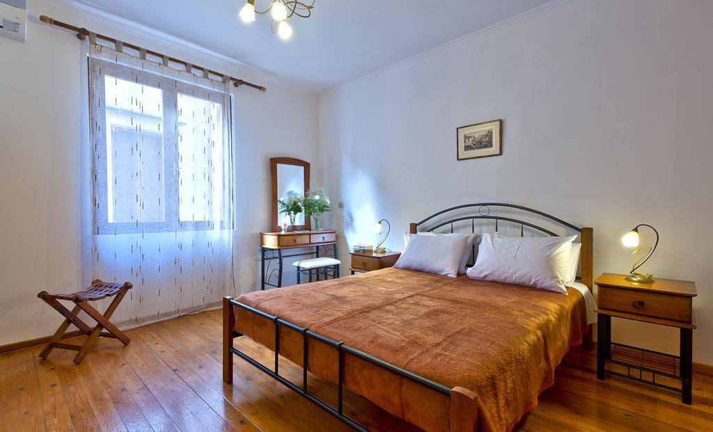 Aphrodite House Chania  Room photo